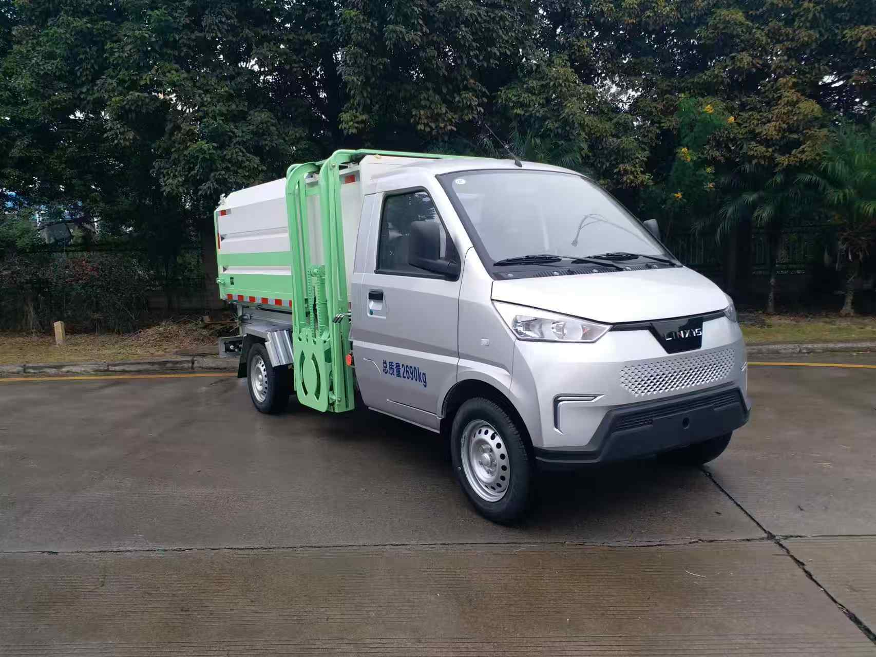  五菱后挂桶自装卸式环卫车 密封性强 车厢采用高强度钢板 自重轻