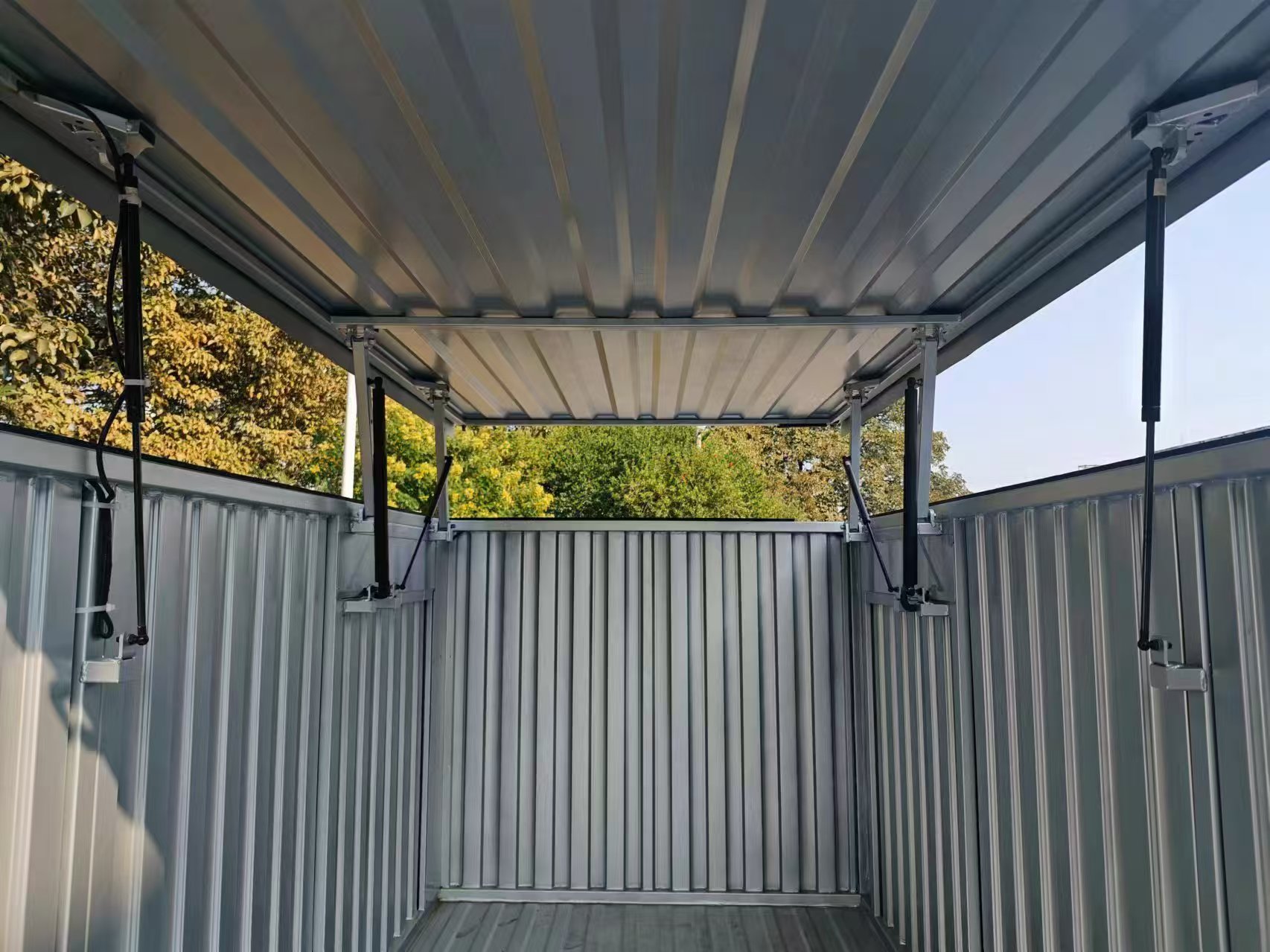 五菱垃圾运输车-平板式桶装垃圾 载重可达500KG